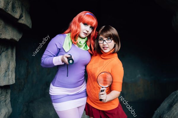 Velma And Daphne Lesbian Cosplay Porn