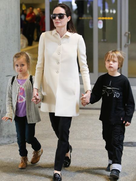 jolie pitt twins today