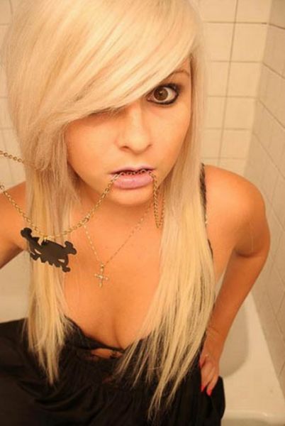emo punk hairstyles for girls