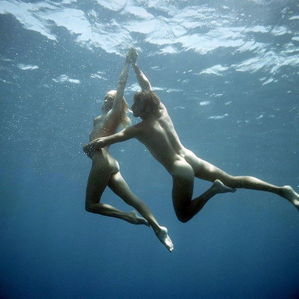guys swimming naked