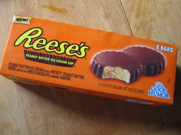 reeses peanut butter cups logo
