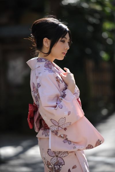 sora aoi kimono