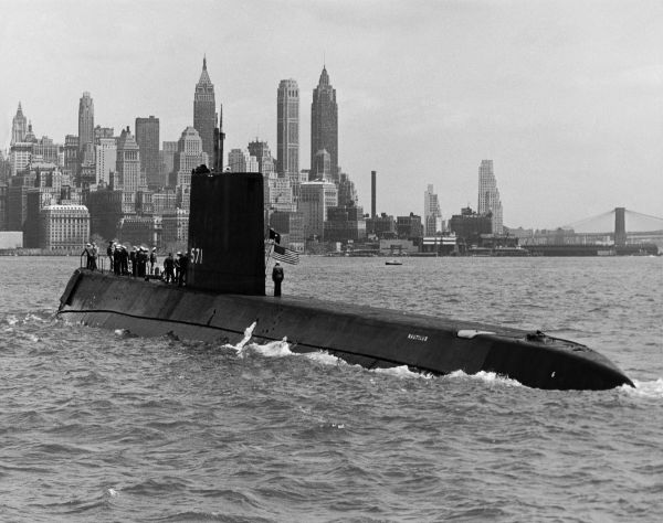 seawolf class submarine interior