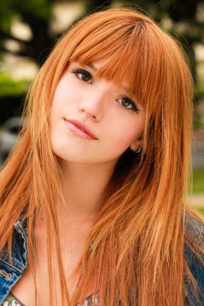 bella thorne outfits shake it up