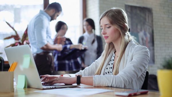 female headshots office workers