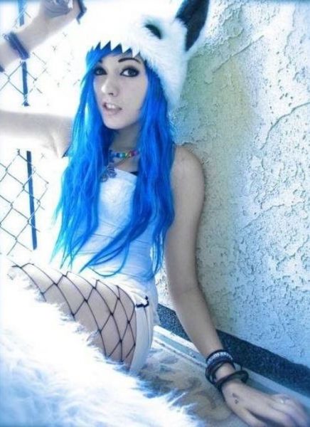 blue emo hair pale pussy