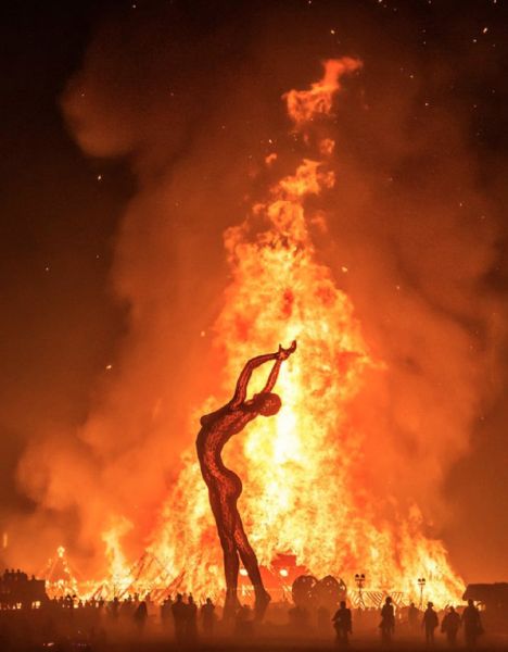 fembats burning at the stake