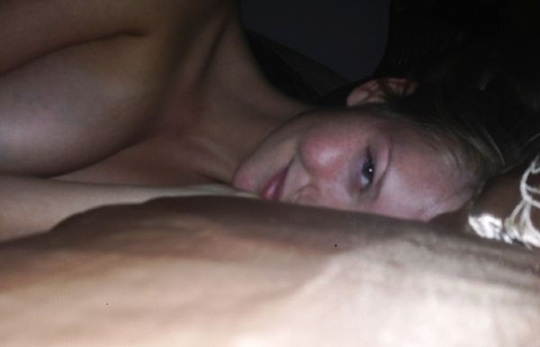 celebs leaked naked selfies