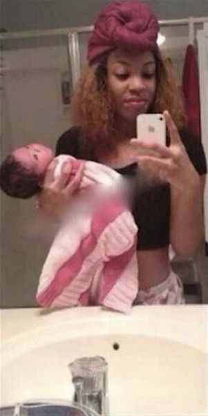 shocking mom selfies leaked