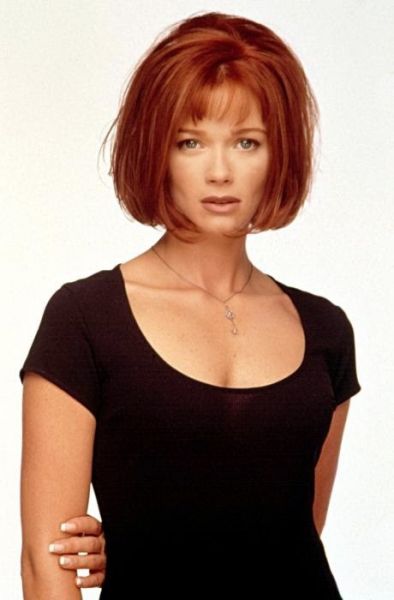 lauren holly ford fairlane