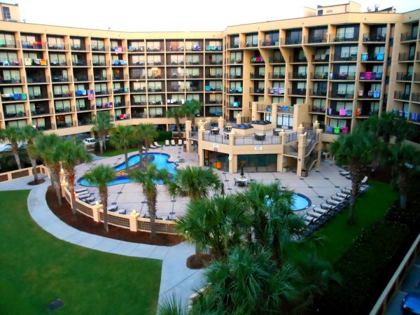 myrtle beach hotels with lazy river