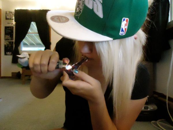 tumblr girls smoking weed