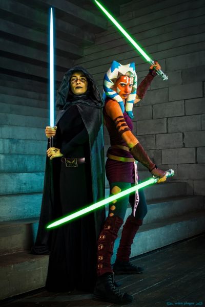 adult ahsoka cosplay