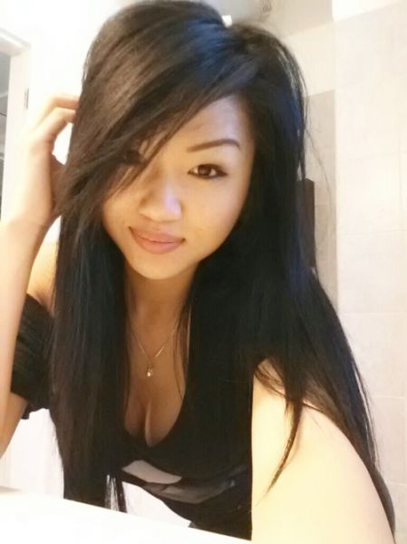 chinese girl in panties selfie