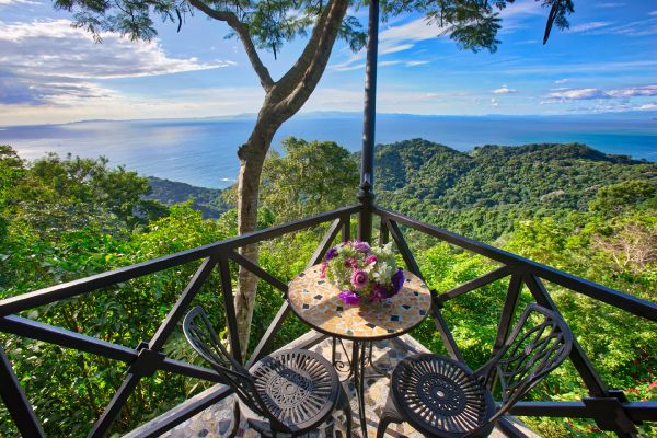 zephyr palace villa caletas hotel