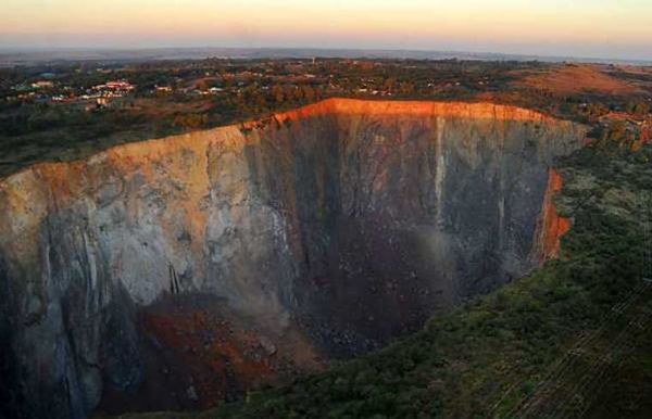 largest diamond mines in africa