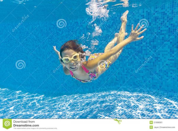 katherine webb in swimming pool