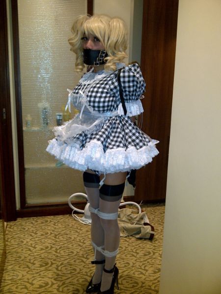 sissy maid chastity