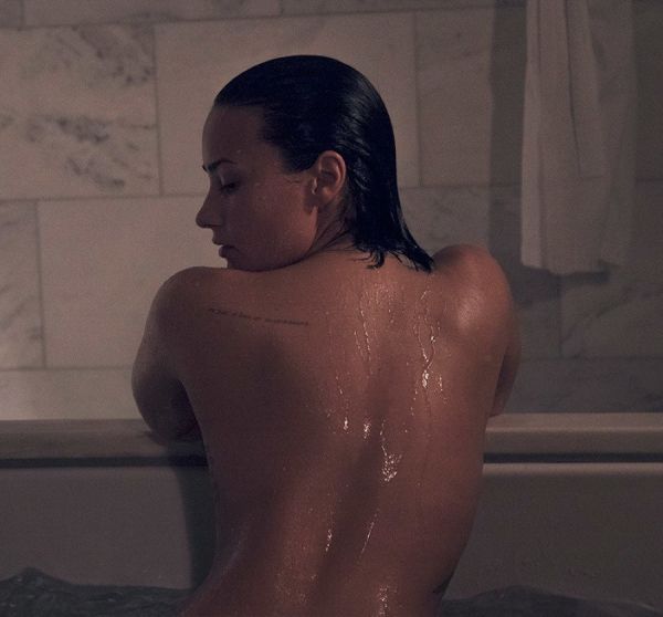 demi lovato naked