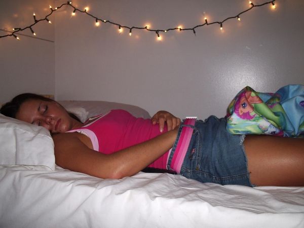girls masturbating together