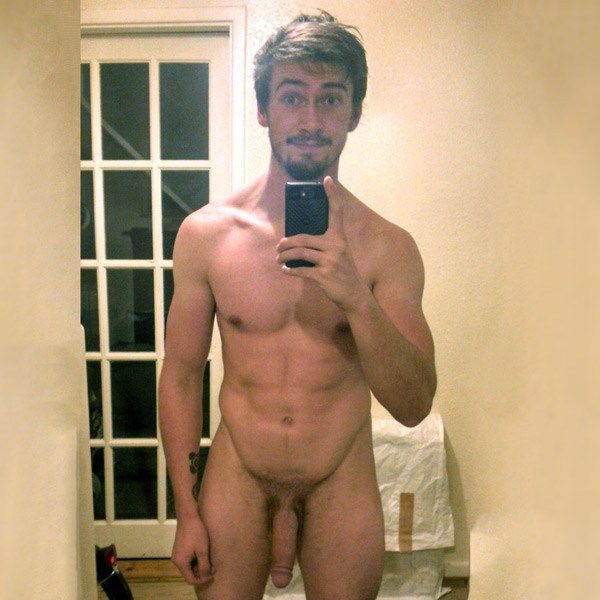 hacked celebrity male nude selfies