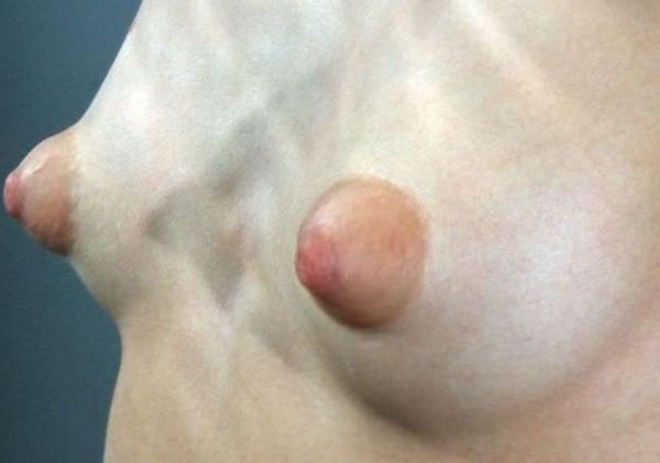 pouty nipples milf