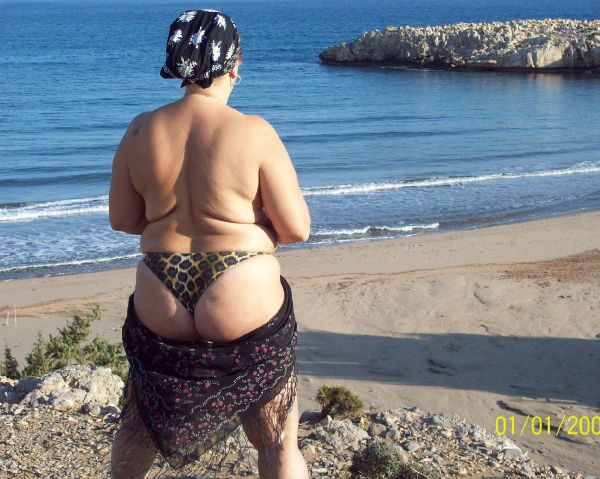 naked chubby bbw ass