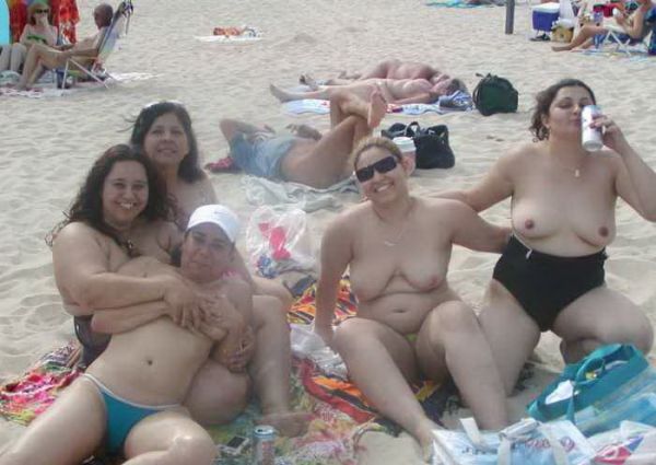 chubby girls naked