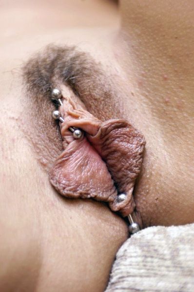 clitoris piercing