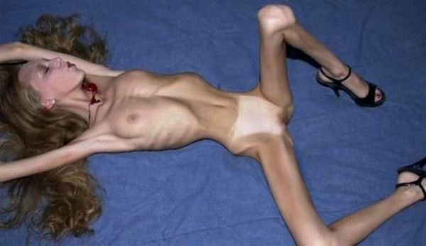 extreme anorexic women sex gifs