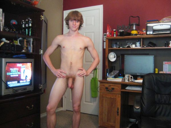 naked mom home alone