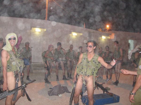 leaked nude army chicks