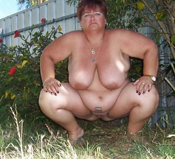 mature ssbbw pussy spread
