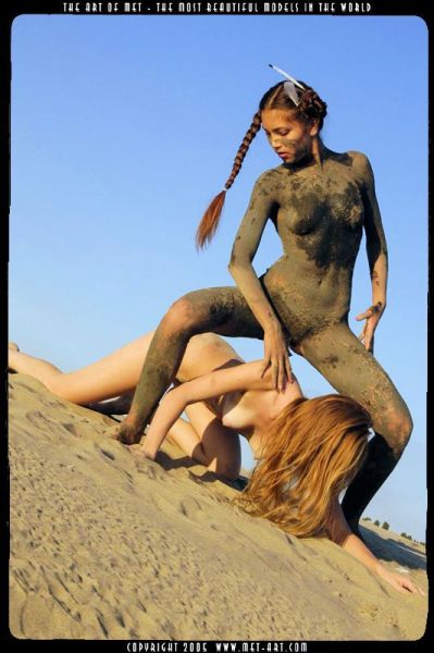 redneck mud bogging naked girls