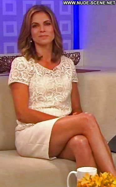 natalie morales camel toe