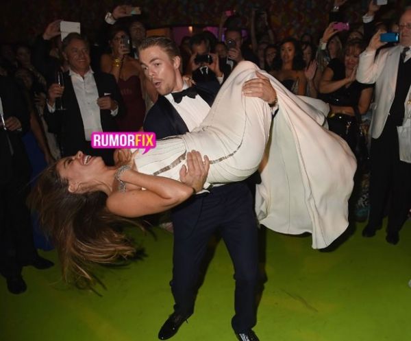 s sofia vergara sheer wardrobe malfunction