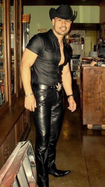 gay leather men