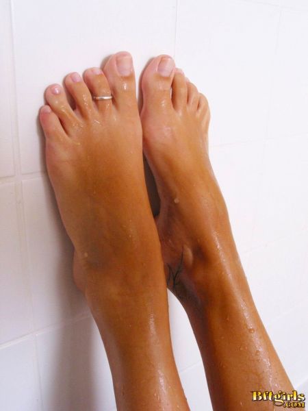 pretty wet feet
