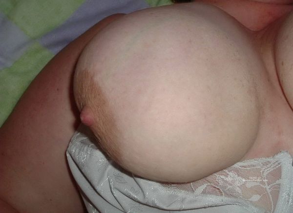 curvy huge tits