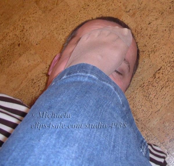 woman face and feet
