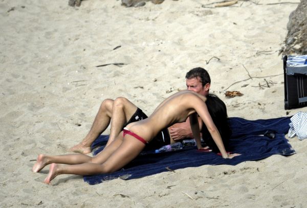 nude at beach butt