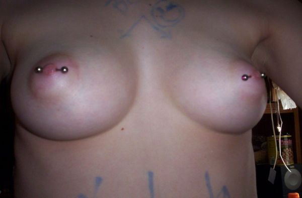 mature braless nipples