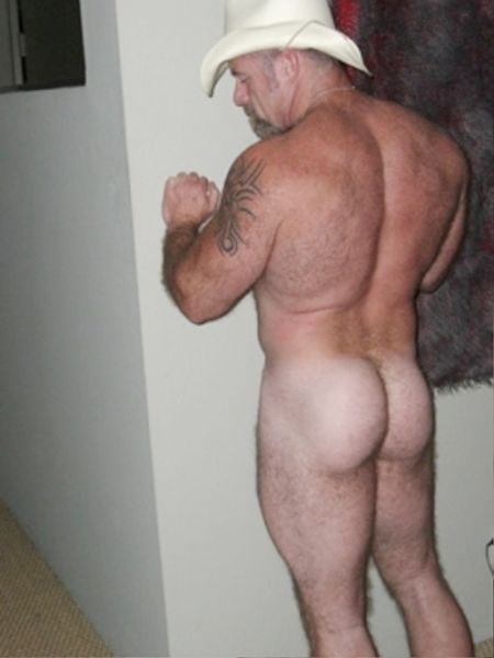 hung hairy muscle man