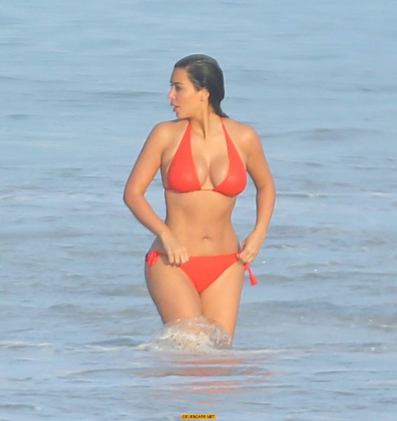 bbw nude beach ass