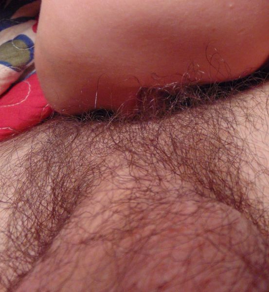 licking hairy pussy squirting