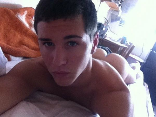 naked male selfie cock