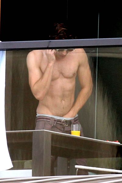 efron justin zac beibergrabs
