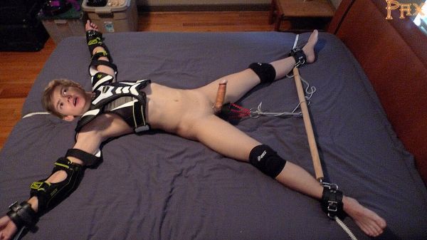 two male bondage by females
