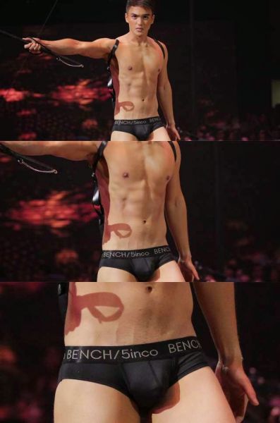 bulges hot male butt