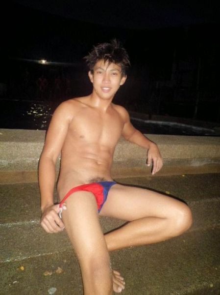 male boner bulges